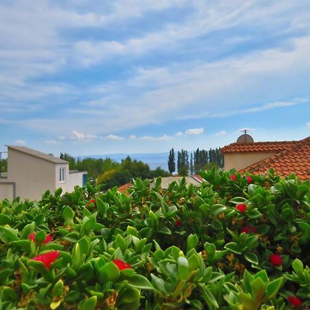 Apartments Zvone Omis Luaran gambar