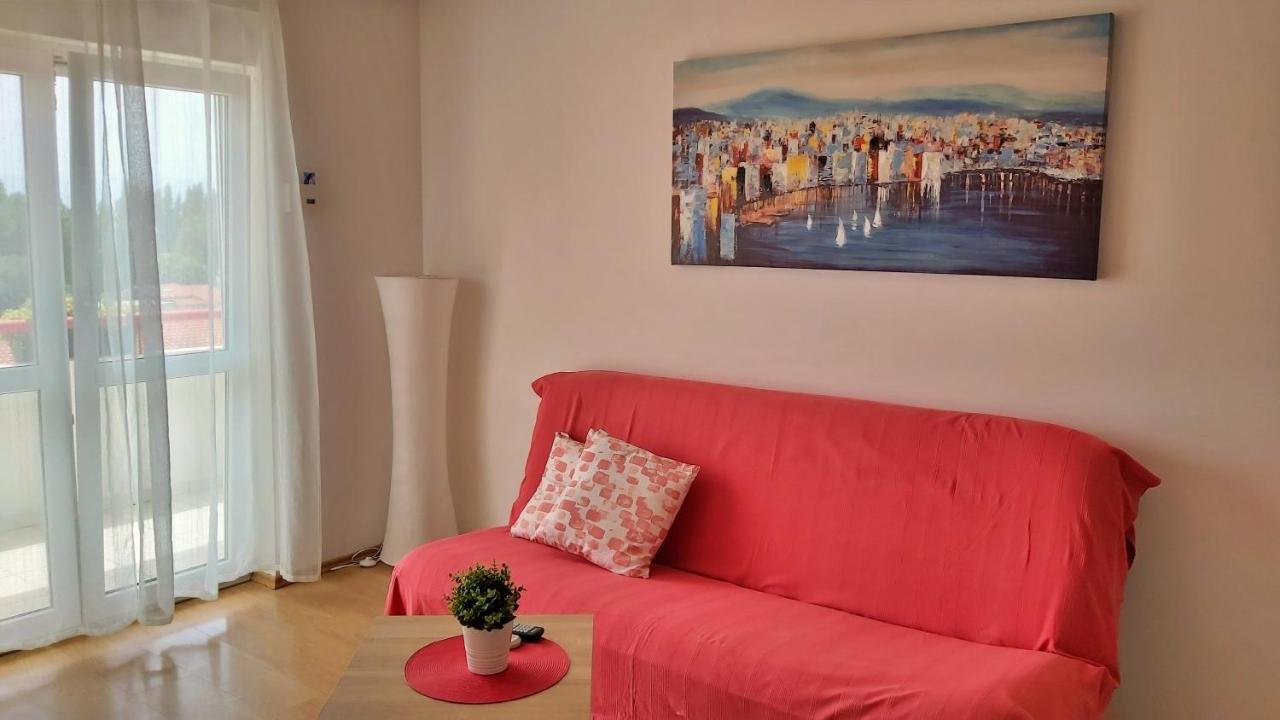 Apartments Zvone Omis Luaran gambar