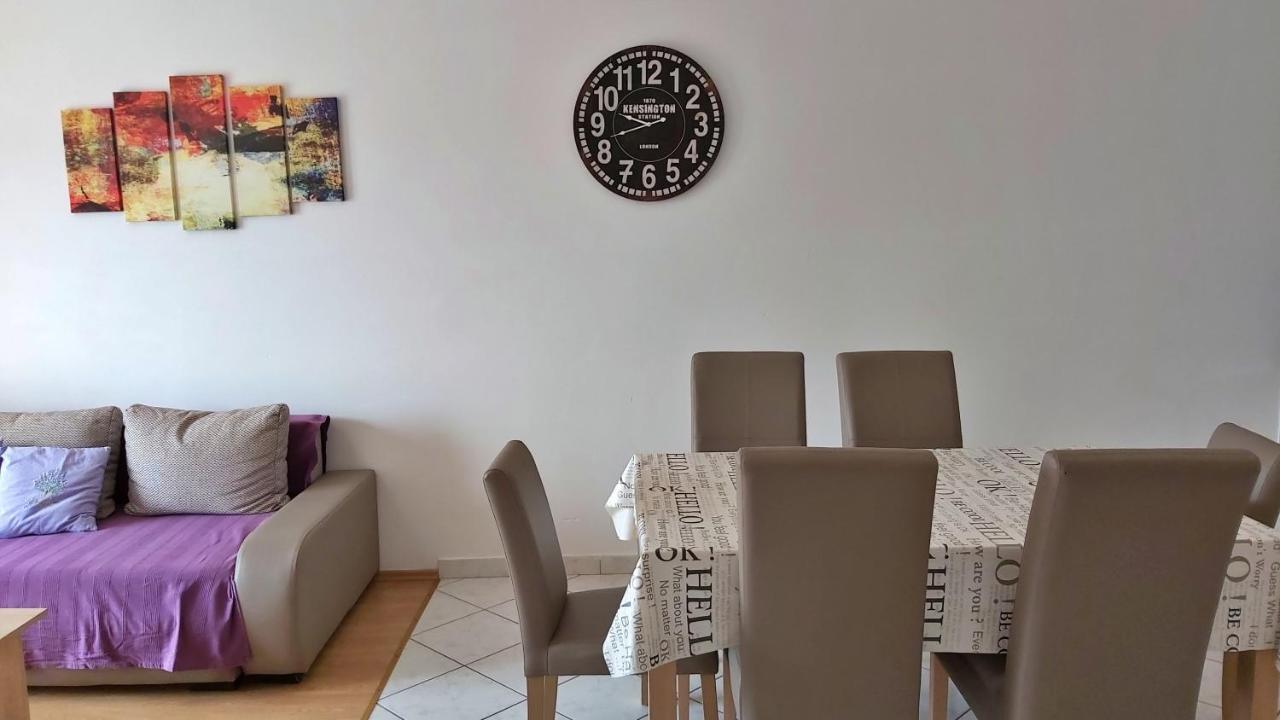 Apartments Zvone Omis Luaran gambar